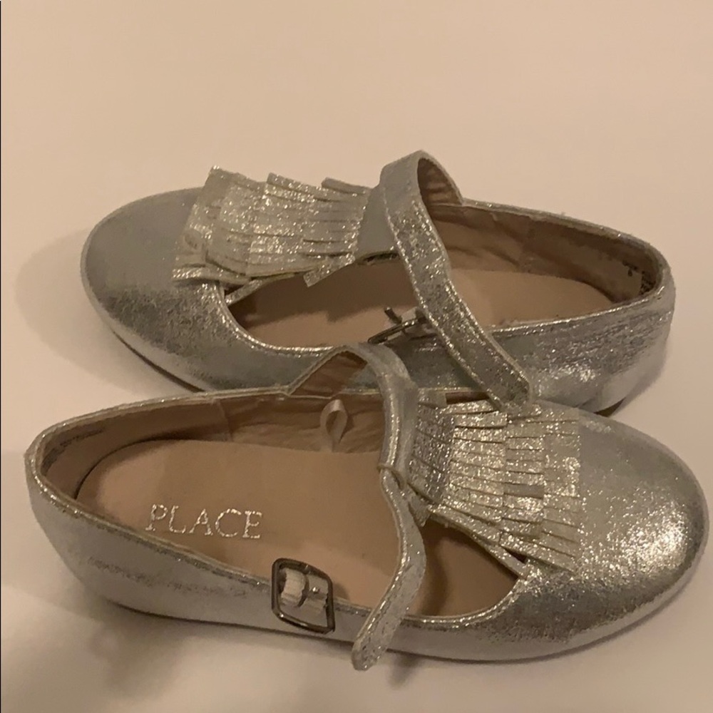 Dress shoes